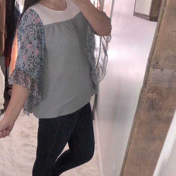 Floral waffle knit medium boho top - Picture 2 of 5